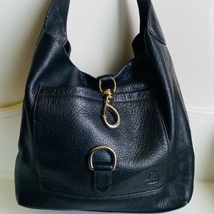Dooney & bourke black handbag